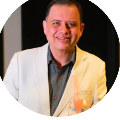 Dr. Marcos George, Ortopedista